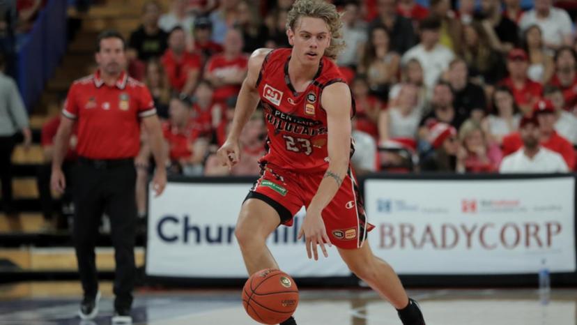 Cleveland Cavaliers select Australian guard Luke Travers with No